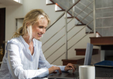 20-Personal-Finance-Newsletters-That-Will-Enlighten-You-About-Your-Money.jpg