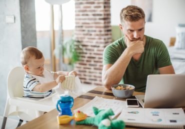 In a Crisis, is it Better to Reduce Debt or Increase Savings?